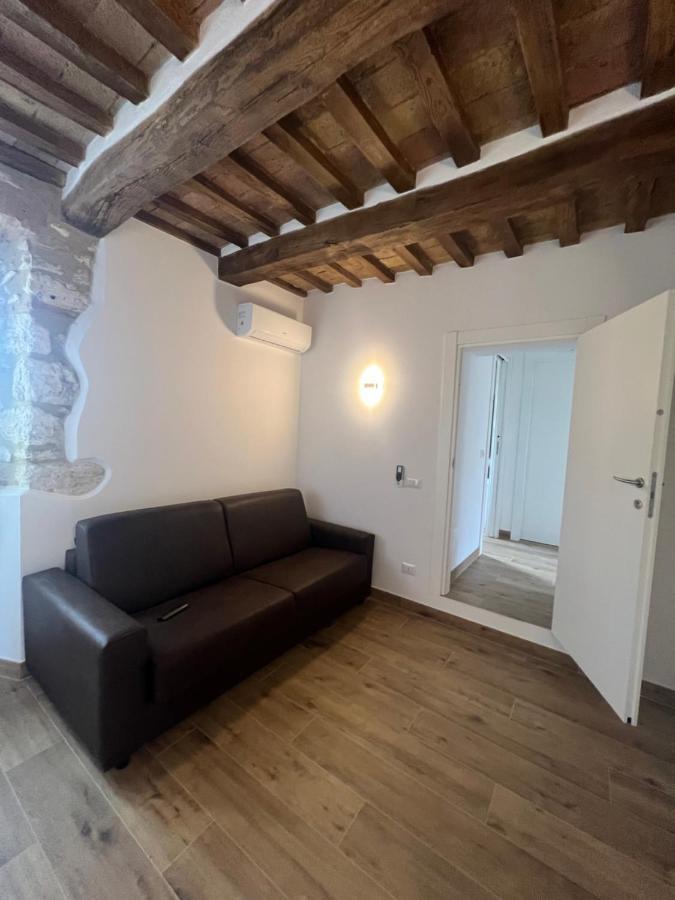 Casa Aldobrandeschi * Saturnia